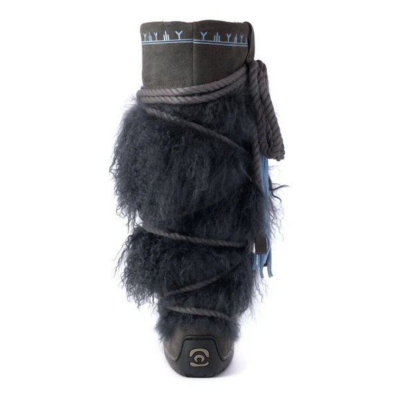 Manitobah Mukluks Ulu winter fur boots mukluk - Picture 4 of 12